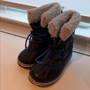 Sorel Snow Boots Waterproof for a Toodler Size 12